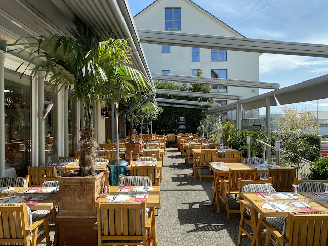 Opinii despre Ristorante Pizzeria La Fontana în Wangen-Brüttisellen - Gastronomie und Hotellerie