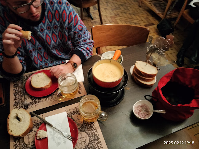 Trois Sifflets - Gastronomie und Hotellerie