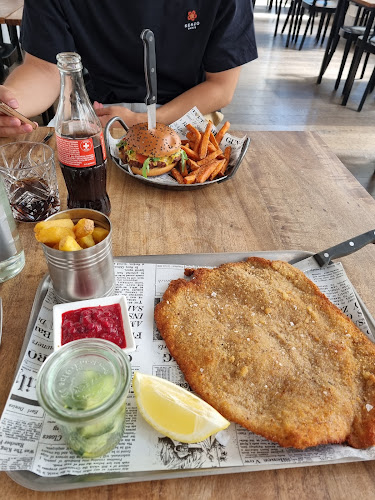 Opinii despre Bistro k2 în Zürich - Gastronomie und Hotellerie