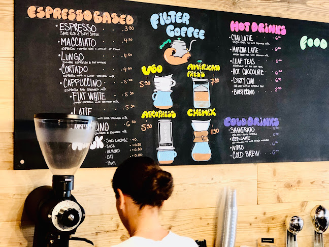 Opinii despre Coffee Shop Sleepy Bear în Lausanne - Gastronomie und Hotellerie