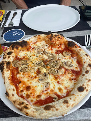 LE FARINET Restaurant - Gastronomie und Hotellerie