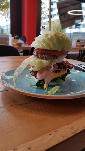 Comentarii opinii despre Burgers & Shakes