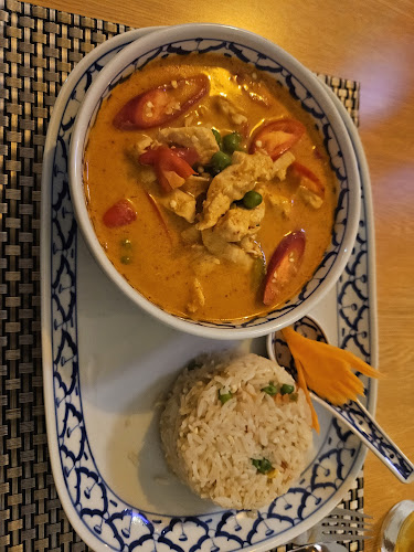 Opinii despre Lamai Thai Food în Yverdon-les-Bains - Gastronomie und Hotellerie