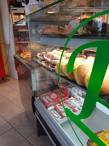 Opinii despre Cantinho da Renascer în Regensdorf - Gastronomie und Hotellerie