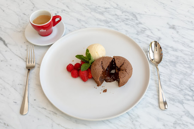 Comentarii opinii despre Simple Steakhouse & Tapas Bar