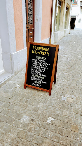 BOB'S FOOD STORE Coffee & Tea House