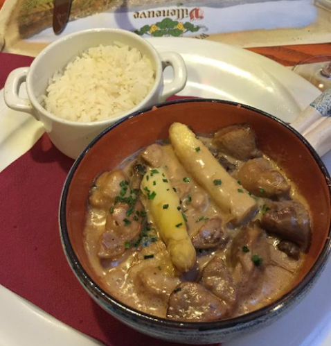 Pl. des Anciens-Fossés 14, 1814 La Tour-de-Peilz