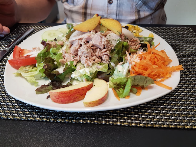 Opinii despre Flor Kafi Bar Restaurant în Uster - Gastronomie und Hotellerie