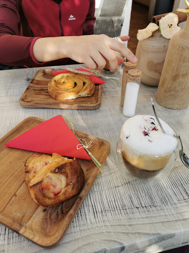 Comentarii opinii despre Aux mille et une gourmandises Sàrl