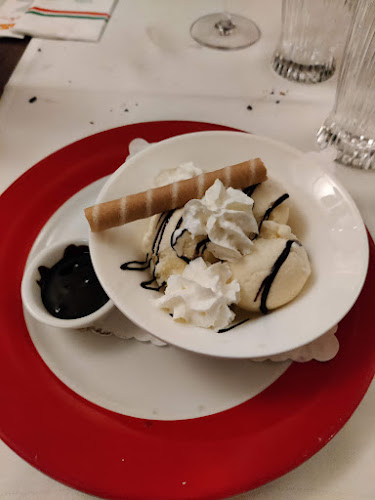 Azzurro - Gastronomie und Hotellerie