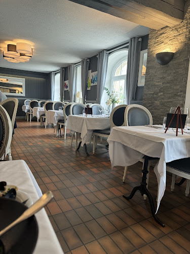 Opinii despre Auberge-Restaurant de la Croix-de-Rozon în Croix-de-Rozon - Gastronomie und Hotellerie