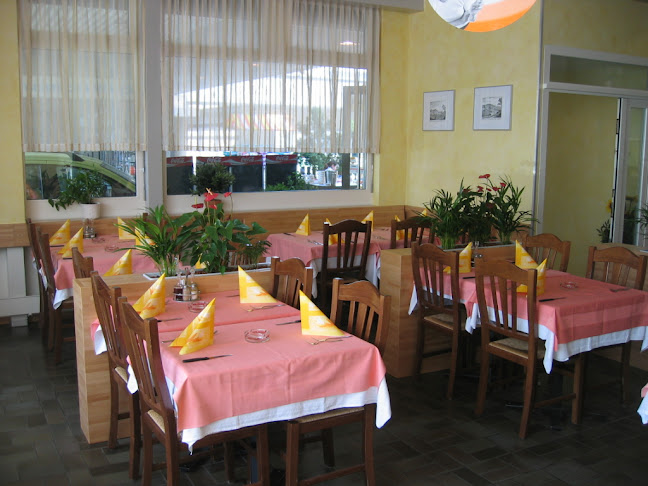 Restaurant Pizzeria Schönthal & Kullat e Junikut - Gastronomie und Hotellerie