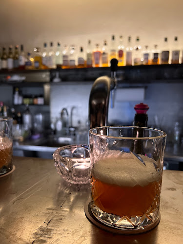 Opinii despre Kreissaal Bar în Bern - Gastronomie und Hotellerie