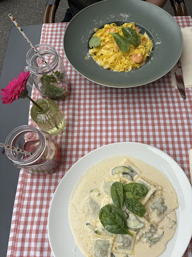 Comentarii opinii despre Gusto Cucina Central