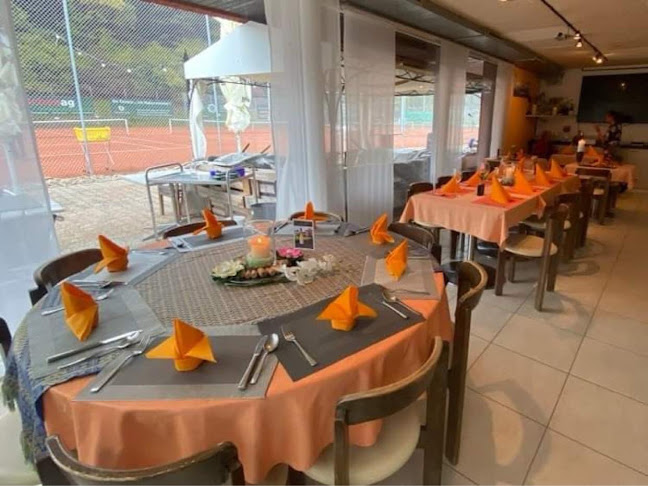 Mai’s Timeout Restaurant