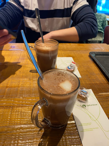 EIGER+ cafe lounge - Gastronomie und Hotellerie