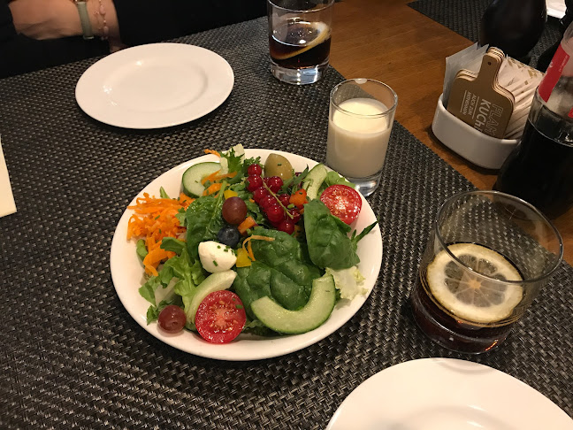 Comentarii opinii despre zur Schtund