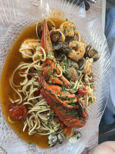 Comentarii opinii despre Le Soleil, El Segundo