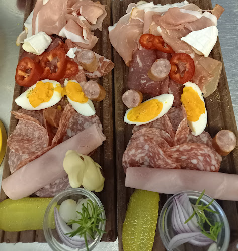 Opinii despre Lakestreet Bar în Feldbach - Gastronomie und Hotellerie