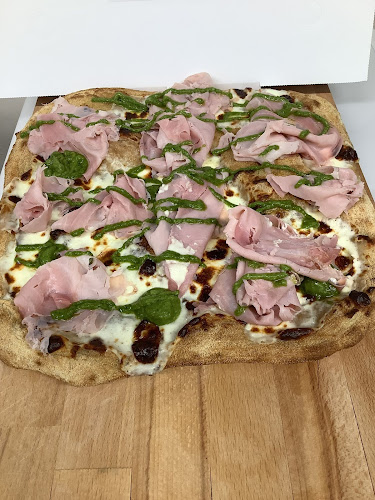 Phoqu’accia Pizza et Focaccia italiennes - Gastronomie und Hotellerie