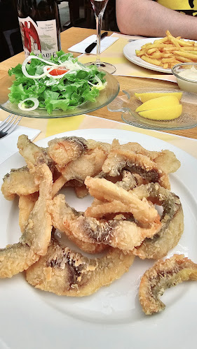 Cachot - Gastronomie und Hotellerie