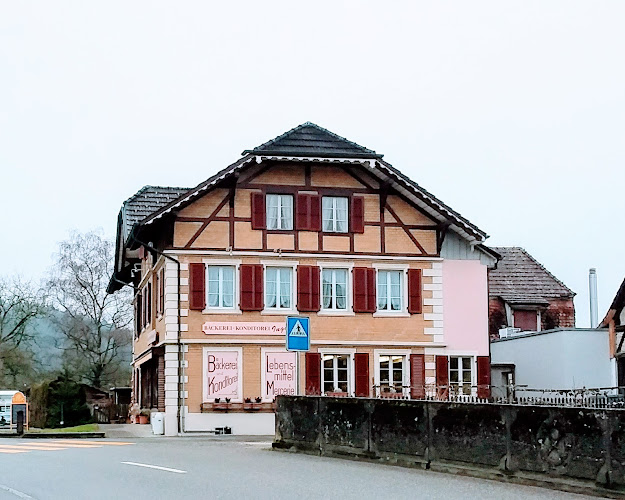 Comentarii opinii despre Bäckerei-Konditorei Ingold