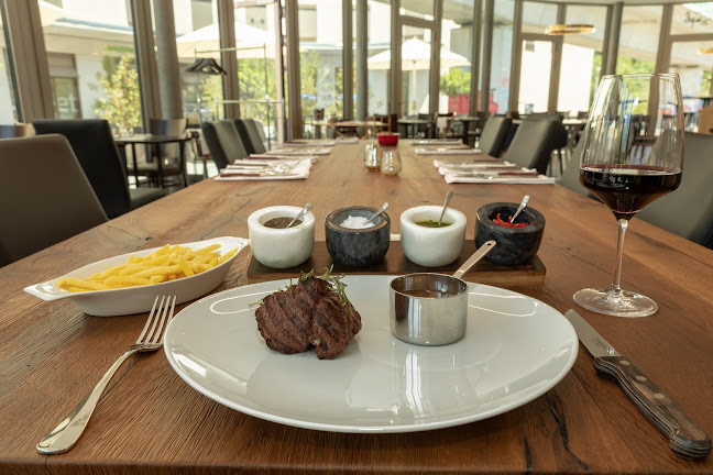 Simple Steakhouse & Tapas Bar