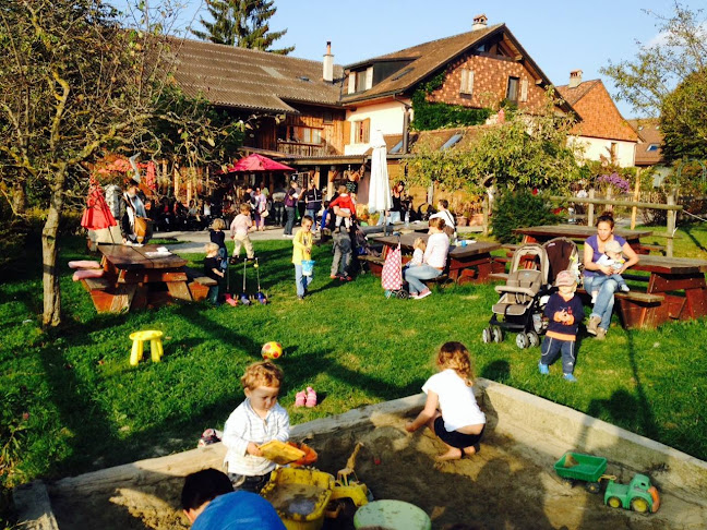 Comentarii opinii despre Christian Vaney