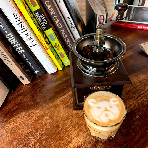 Coffee Shop Sleepy Bear - Lausanne