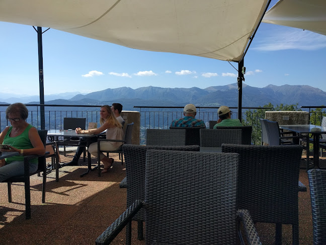 Ristorante panoramico Vetta Monte Brè - Gastronomie und Hotellerie