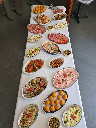 Colonia Libera Italiana - Gastronomie und Hotellerie