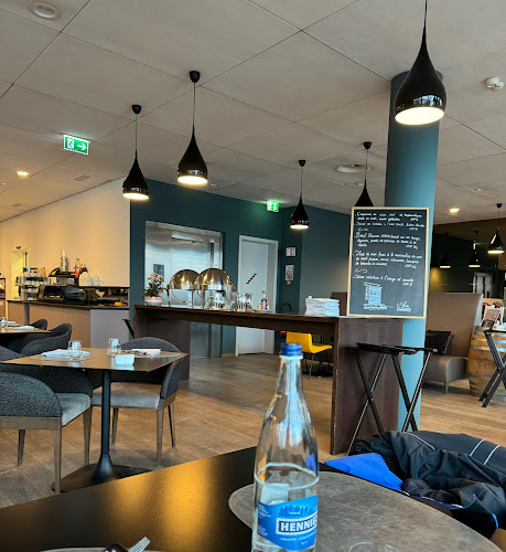 Rte de Suisse 77, 1290 Versoix