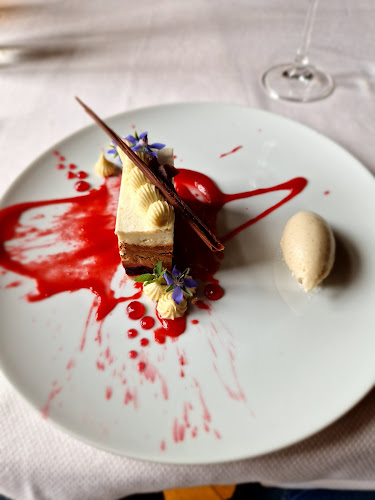 Av. DuPeyrou 1, 2000 Neuchâtel