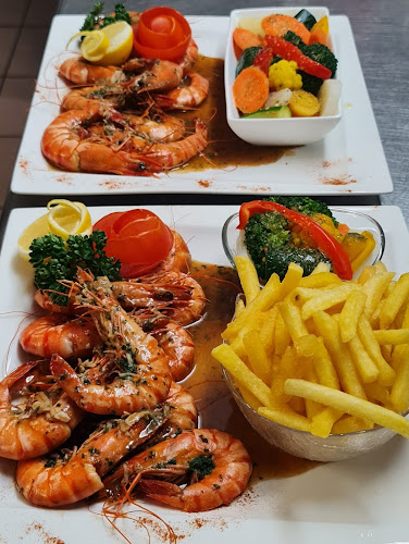 Café-Restaurant-indien du valais Le Progrès à Vernayaz - Gastronomie und Hotellerie