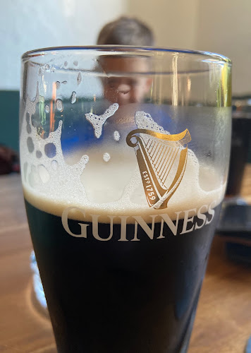 Comentarii opinii despre IRISH PUB - BEST BURGER IN TOWN