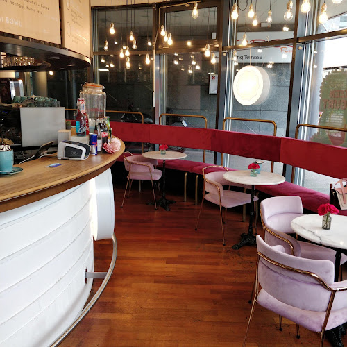 Opinii despre Mega Waffel în Zürich - Gastronomie und Hotellerie