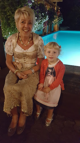 Opinii despre Pool Bar în Amriswil - Gastronomie und Hotellerie