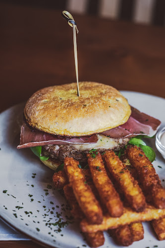 Restaurant Bündnerland Luzern - Gastronomie und Hotellerie
