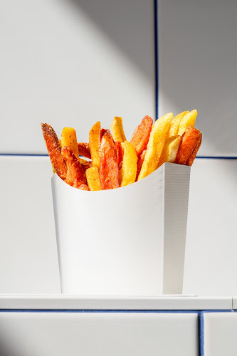 Av. Henri-Dunant 12, 1205 Genève