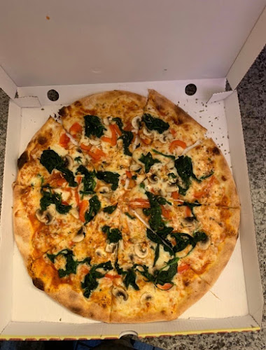 Opinii despre Riedsteg Bistro în Uetikon am See - Gastronomie und Hotellerie