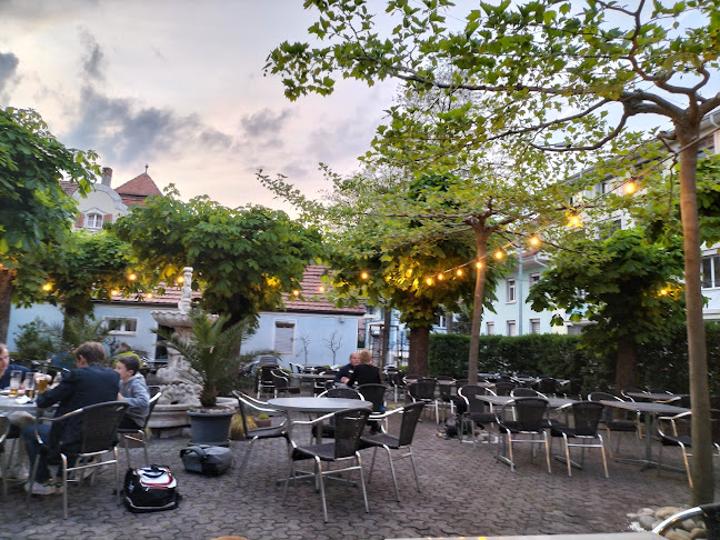 Restaurant Pizzeria Merkur - Holzofenpizzeria - Gastronomie und Hotellerie