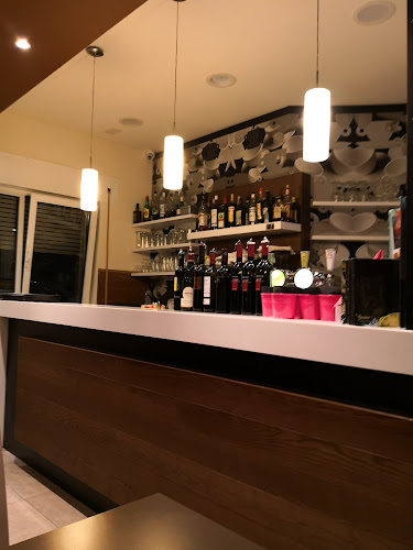 Pizzeria Trattoria Carbonia - Gastronomie und Hotellerie