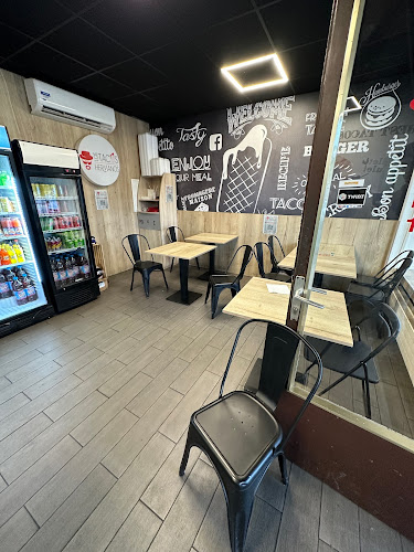 Comentarii opinii despre Los Tacos Hermanos