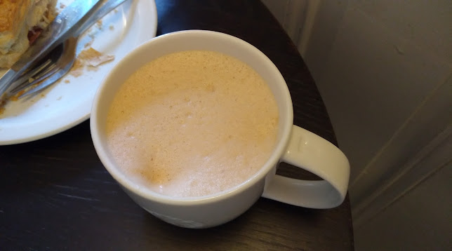 Opinii despre Starbucks în Zürich - Gastronomie und Hotellerie