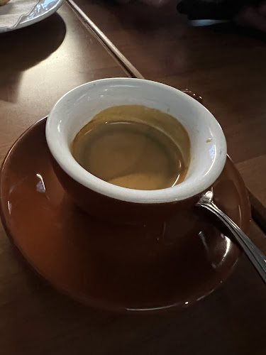 Comentarii opinii despre Konditorei Caredda