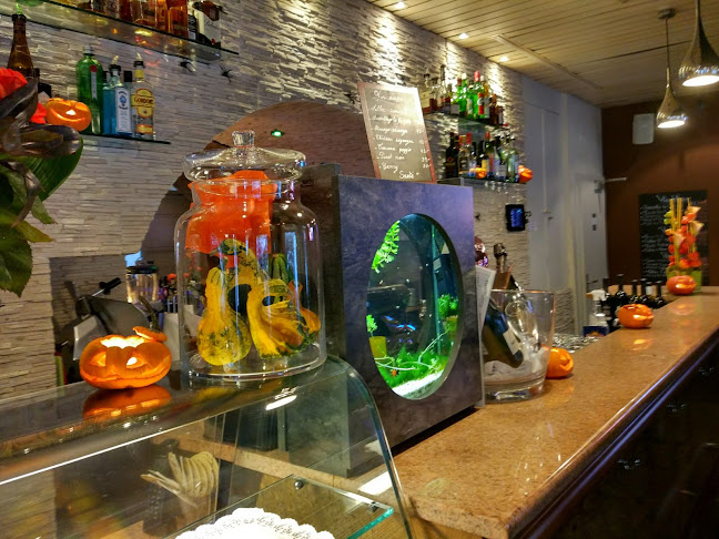 Le C Bar - Gastronomie und Hotellerie
