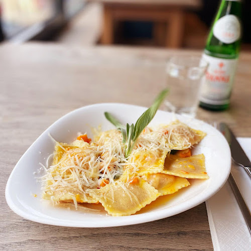 Opinii despre Vapiano în Zürich - Gastronomie und Hotellerie
