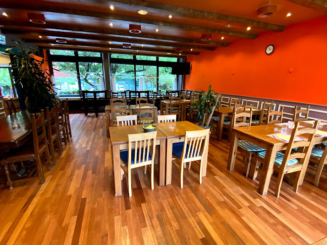 Casa Alegria - Gastronomie und Hotellerie