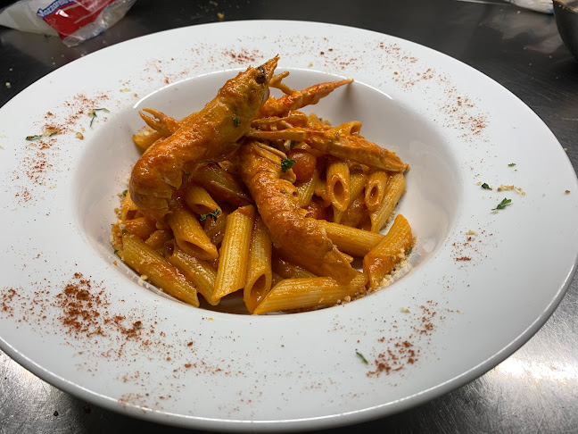 Exclusive Restaurant Pizzeria Cafe - Gastronomie und Hotellerie