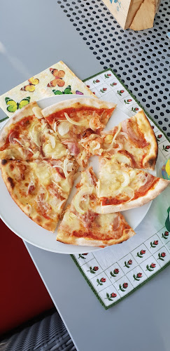 Opinii despre Die Pizza Italia în Bergdietikon - Gastronomie und Hotellerie